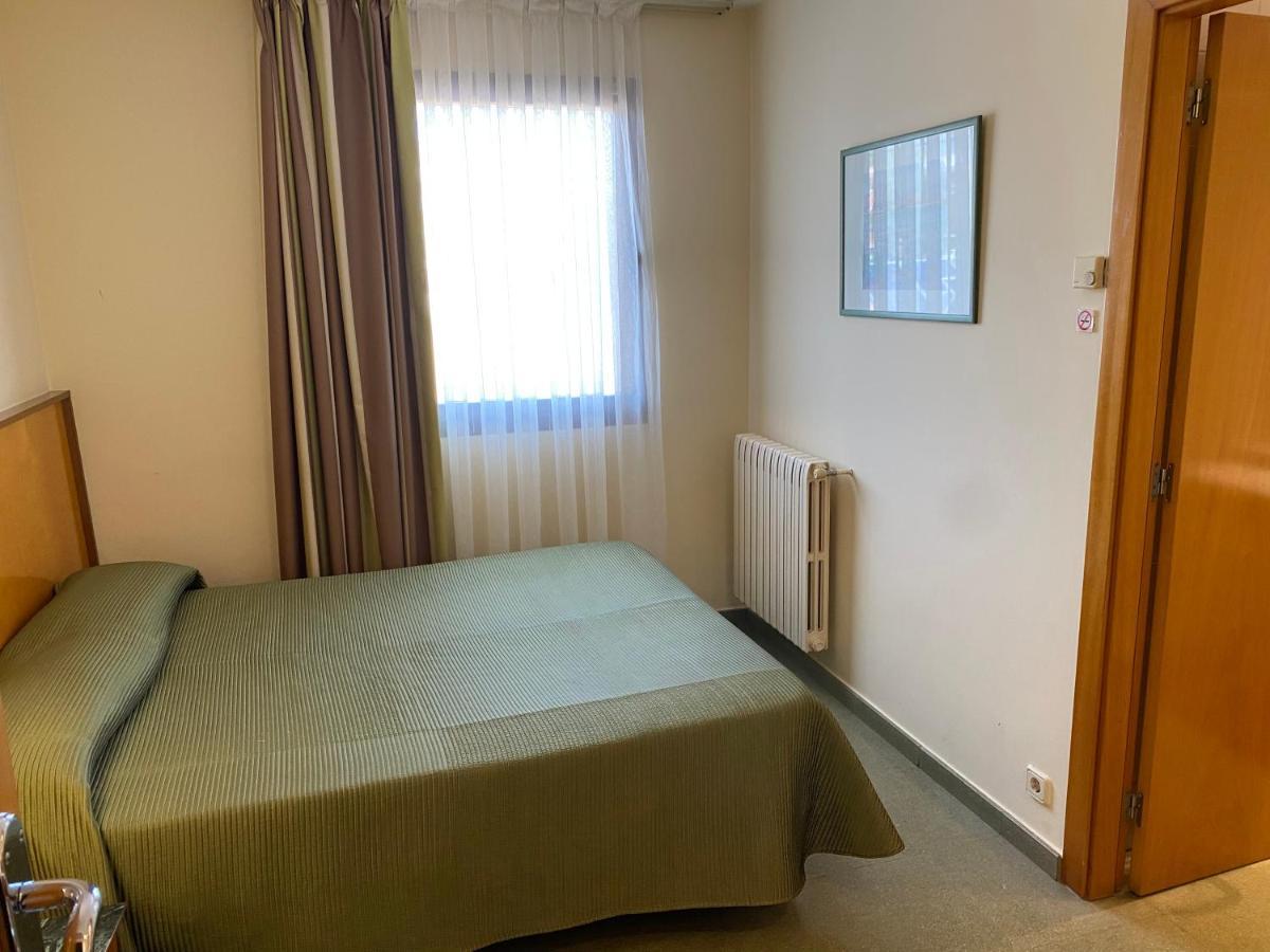 Hostal Meson Pepa Logroño Kültér fotó