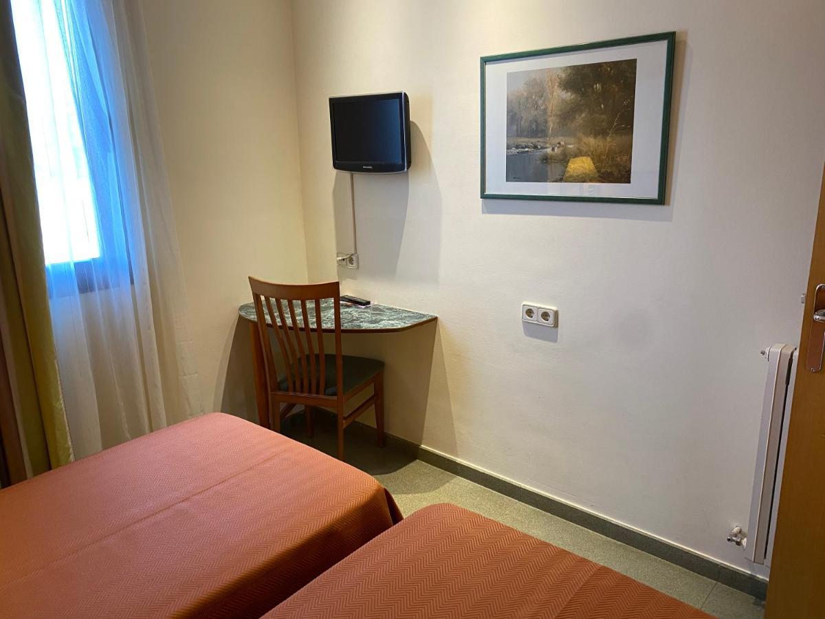 Hostal Meson Pepa Logroño Kültér fotó