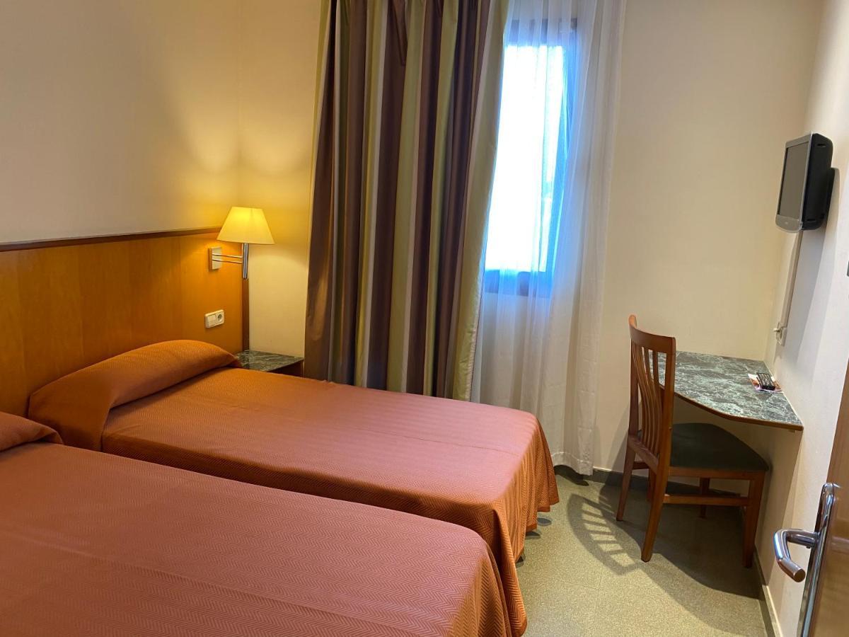 Hostal Meson Pepa Logroño Kültér fotó